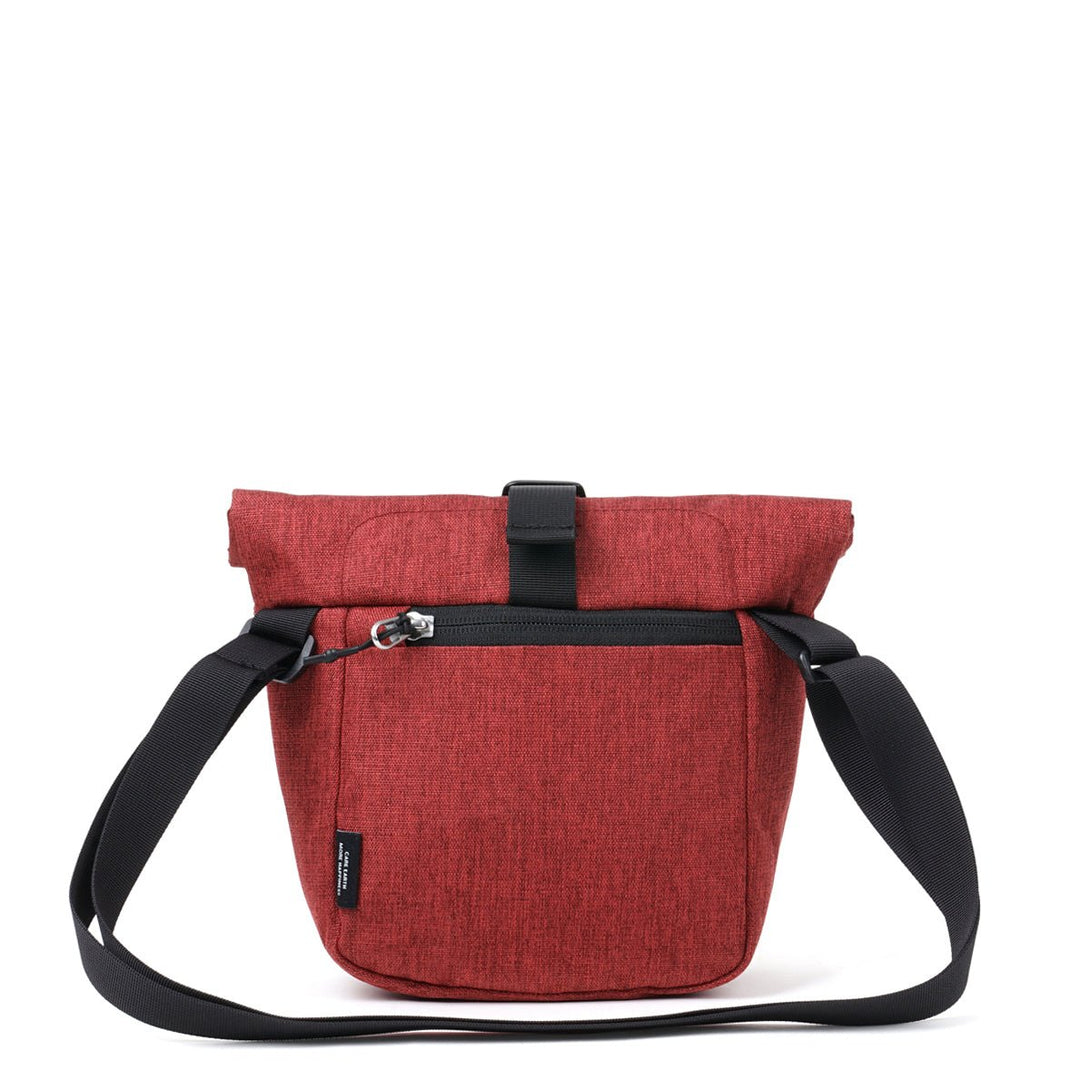 DEON (ECO Edition) - Compact Camera Bag - HELLOLULU LIVING SOLUTIONS. Solid Wine