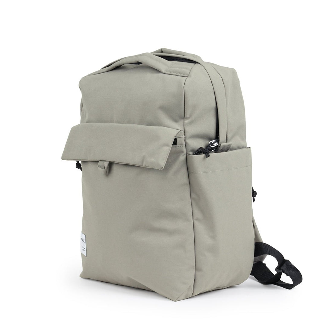 CARTER (ECO Edition) - All Day Backpack - HELLOLULU LIVING SOLUTIONS. Soft Gray