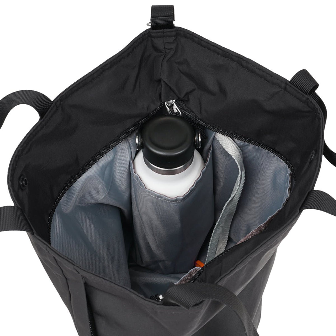 COLLIN - 2 Sided Shoulder Bag (M) - HELLOLULU LIVING SOLUTIONS. Black