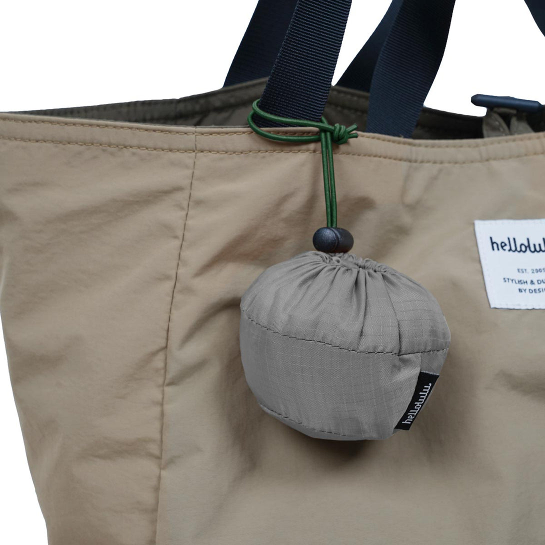 ONA - Packable Lunch Bag - HELLOLULU LIVING SOLUTIONS. Shark Gray